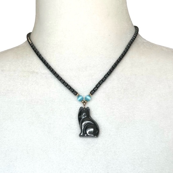 Vintage Carved Stone Cat Pendant Hematite And Blue Cat Eye Beaded Necklace 17” - Picture 1 of 9